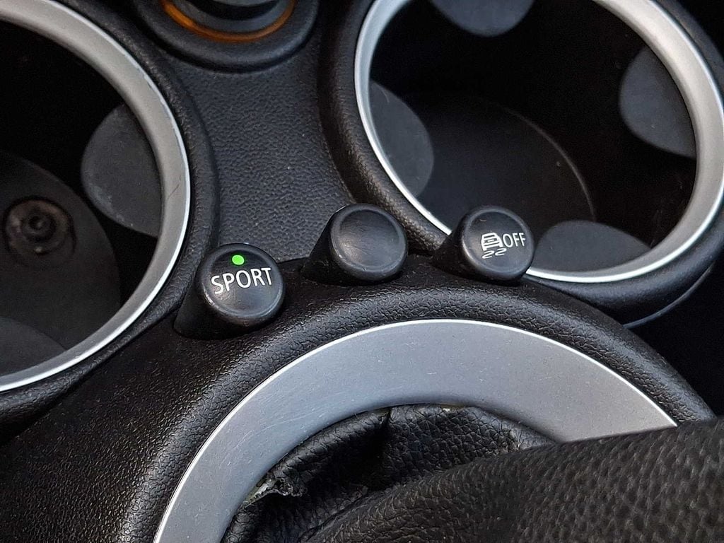Thumbnail: 2012 MINI Cooper - 21