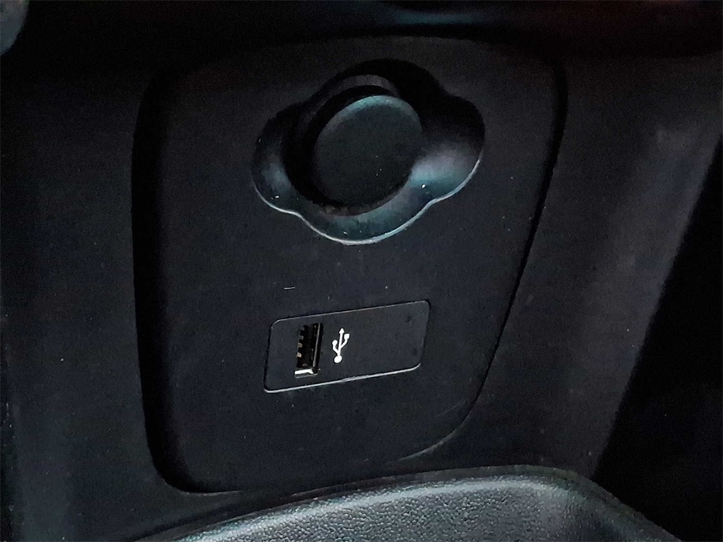 Thumbnail: 2023 MINI Cooper Hardtop - 21