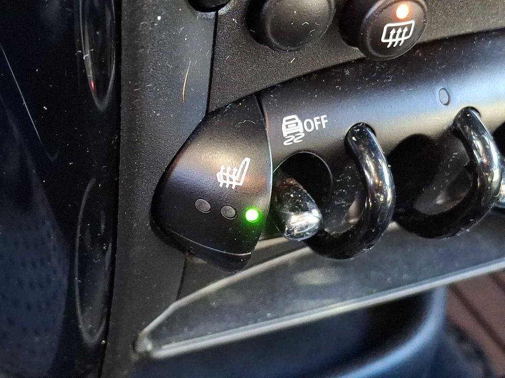 Thumbnail: 2015 MINI Cooper Countryman - 22