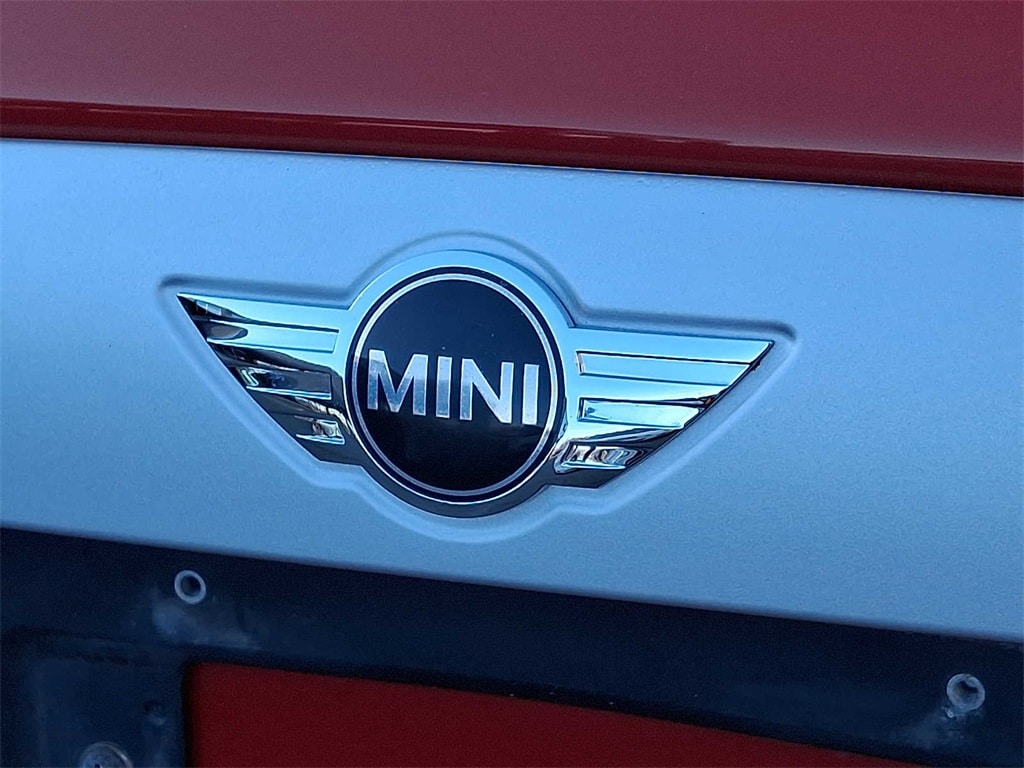 Thumbnail: 2015 MINI Cooper Hardtop - 29