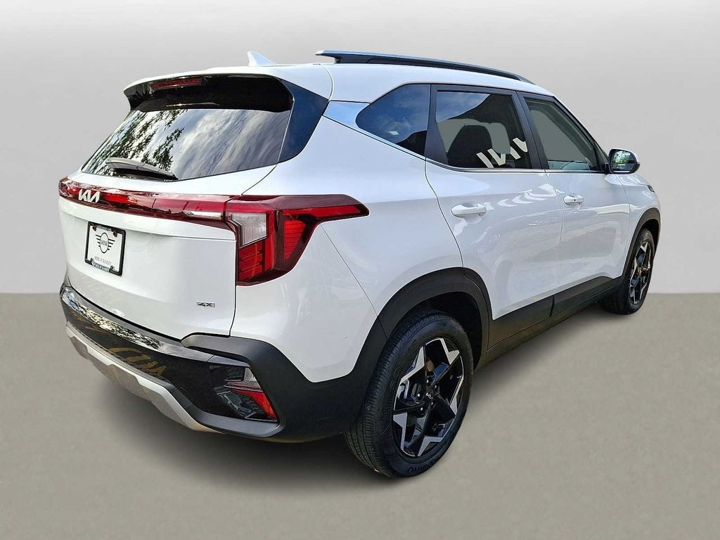 Used 2024 Kia Seltos EX SUV