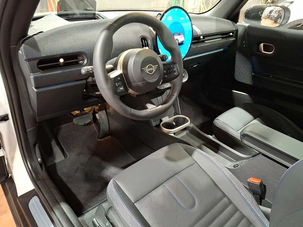 Thumbnail: 2026 MINI Cooper Hardtop - 9