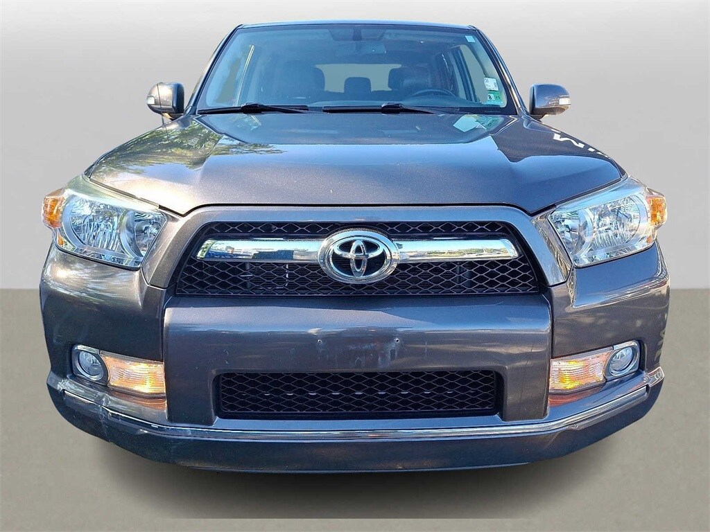 2012 Toyota 4Runner Limited photo 2