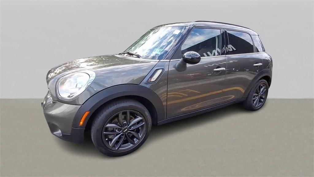 Thumbnail: 2014 MINI Cooper Countryman - 4