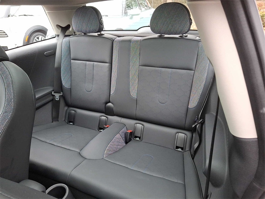 Thumbnail: 2025 MINI Cooper Hardtop - 10