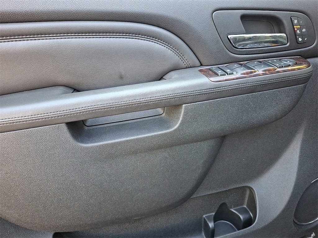 Thumbnail: 2014 GMC Yukon - 10