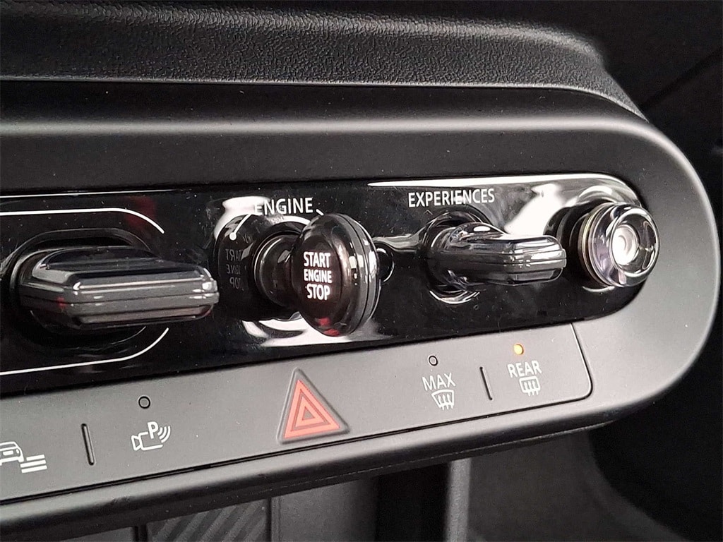 Thumbnail: 2025 MINI Cooper Hardtop - 19