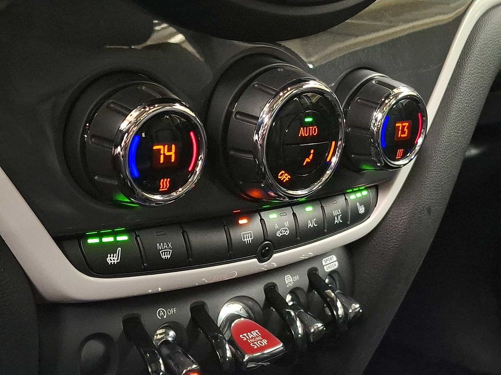 Thumbnail: 2020 MINI Cooper Countryman - 12