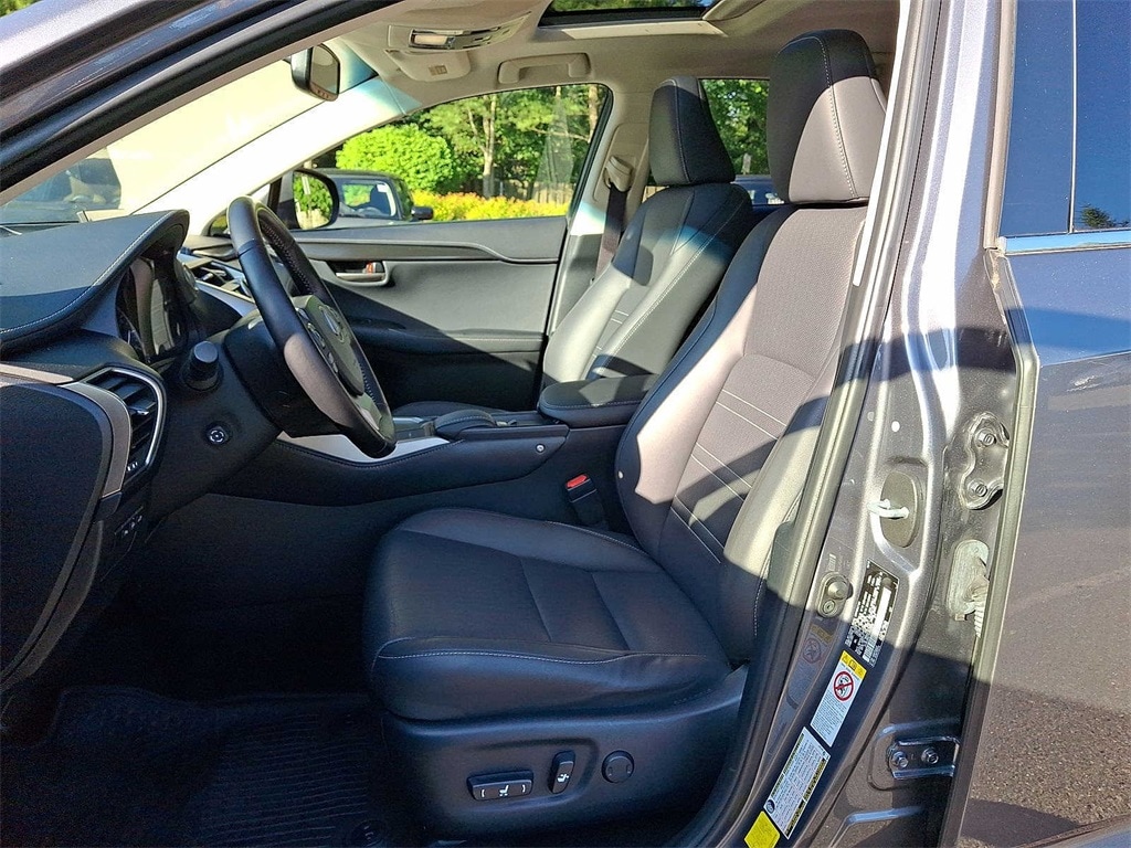 Thumbnail: 2016 Lexus NX - 11