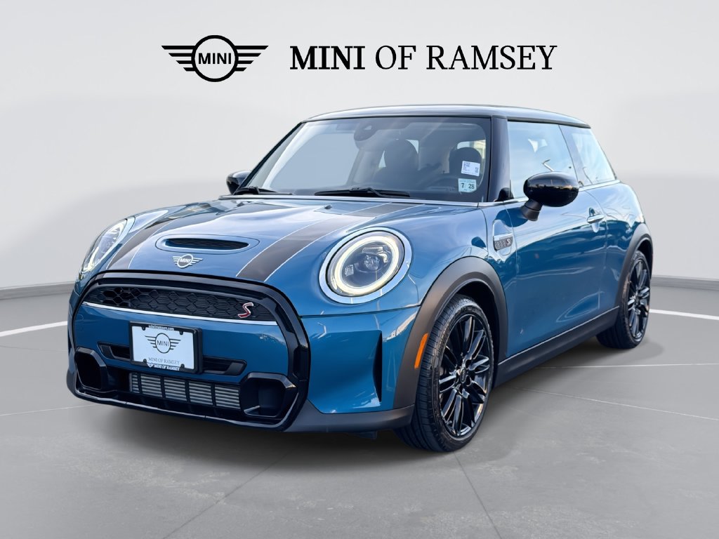 2024 MINI Hardtop 2 Door