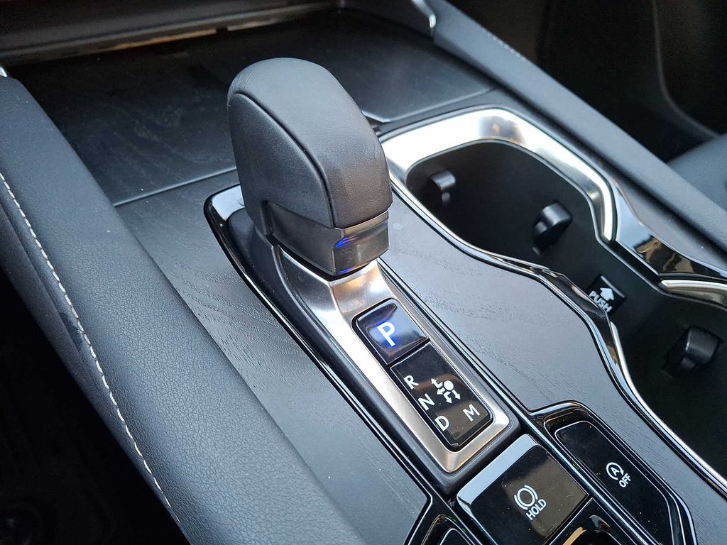 Thumbnail: 2023 Lexus RX - 13