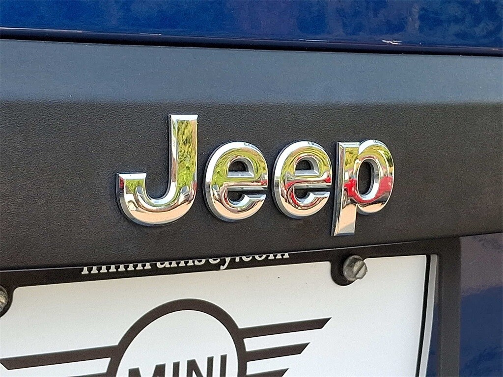 Thumbnail: 2009 Jeep Compass - 28