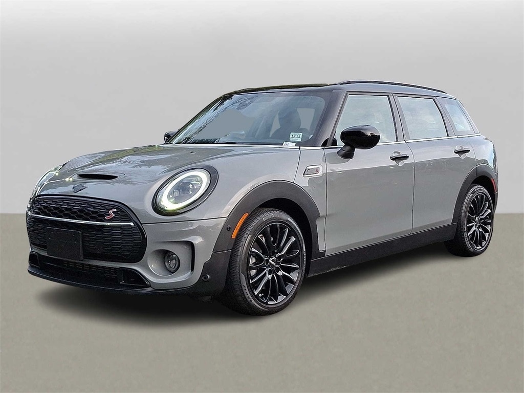 2023 MINI Clubman S's photo