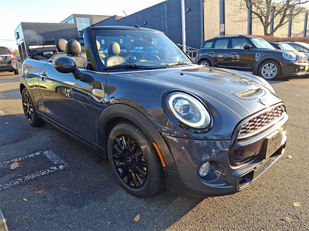 Thumbnail: 2019 MINI Cooper Convertible - 3