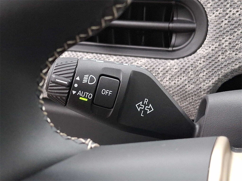 Thumbnail: 2025 MINI Cooper Hardtop - 23