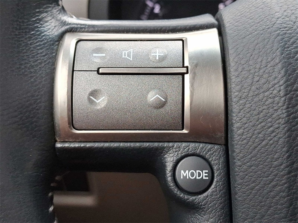 Thumbnail: 2012 Lexus GX - 17