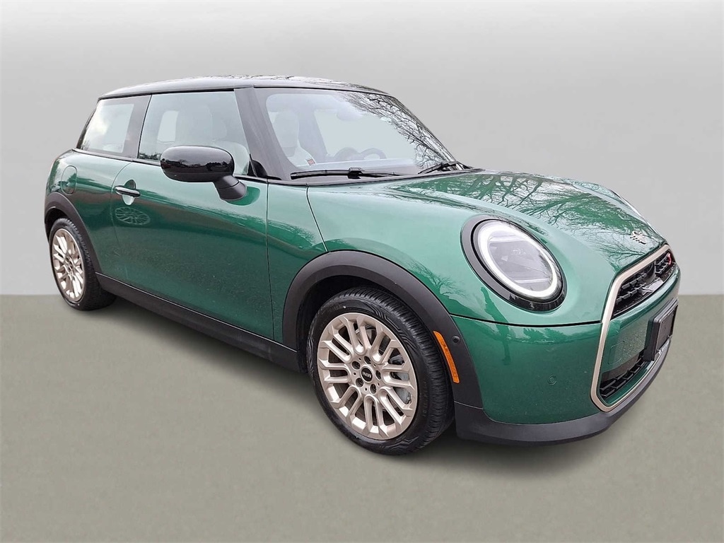 Thumbnail: 2025 MINI Cooper Hardtop - 3