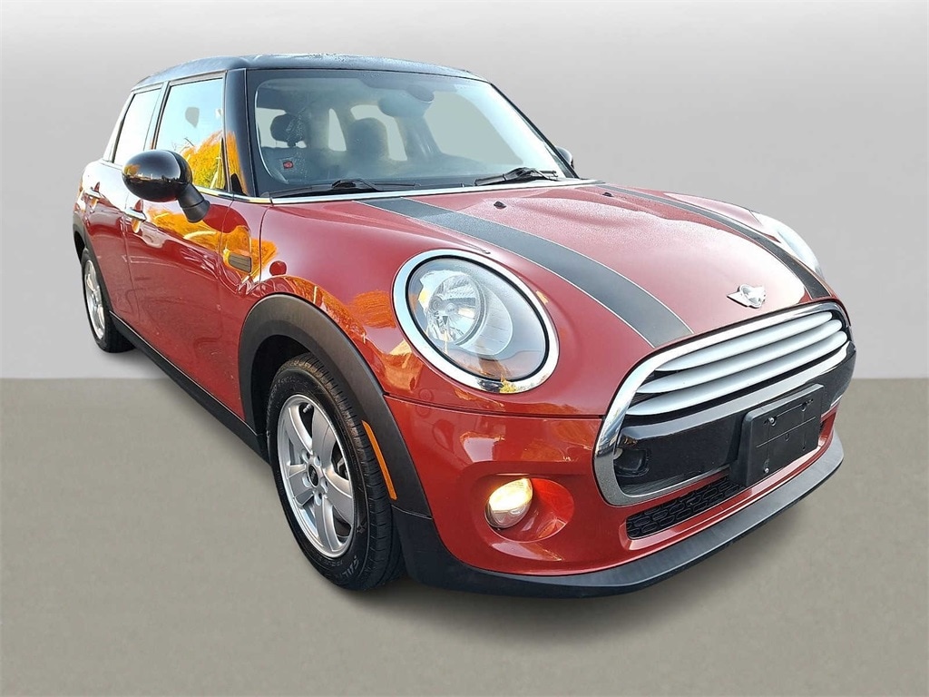 Thumbnail: 2015 MINI Cooper Hardtop - 3