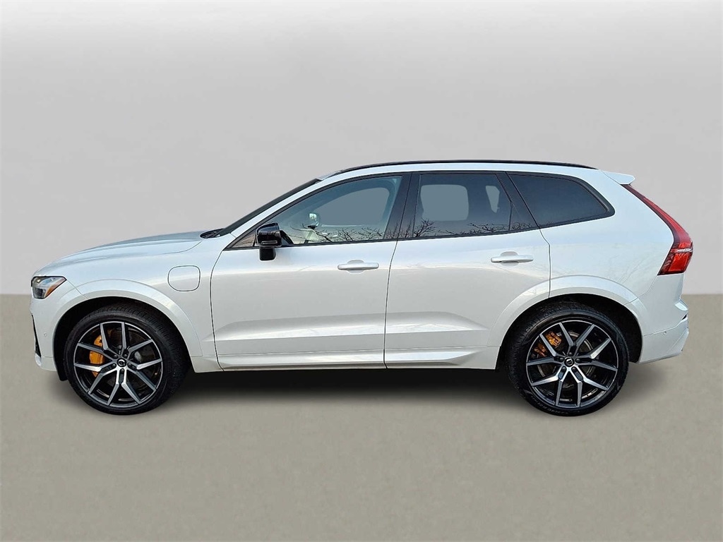 Thumbnail: 2024 Volvo XC60 - 5