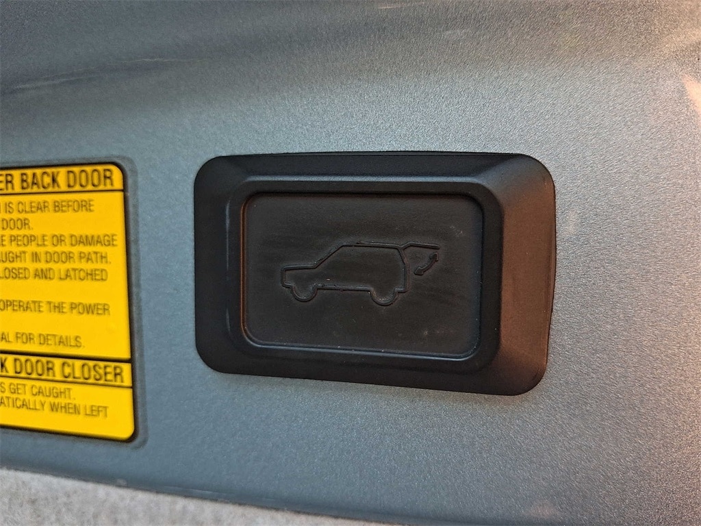 Thumbnail: 2006 Lexus RX - 28