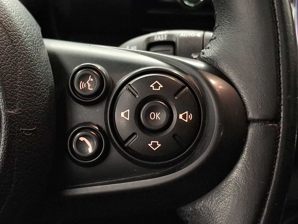 Thumbnail: 2017 MINI Cooper Clubman - 18