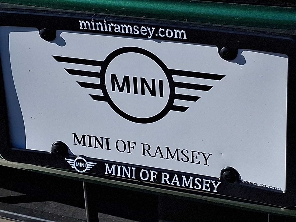 Thumbnail: 2015 MINI Cooper Countryman - 30