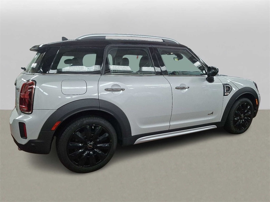 Thumbnail: 2023 MINI Cooper Countryman - 4