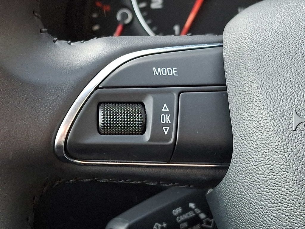 Thumbnail: 2014 Audi Q5 - 18