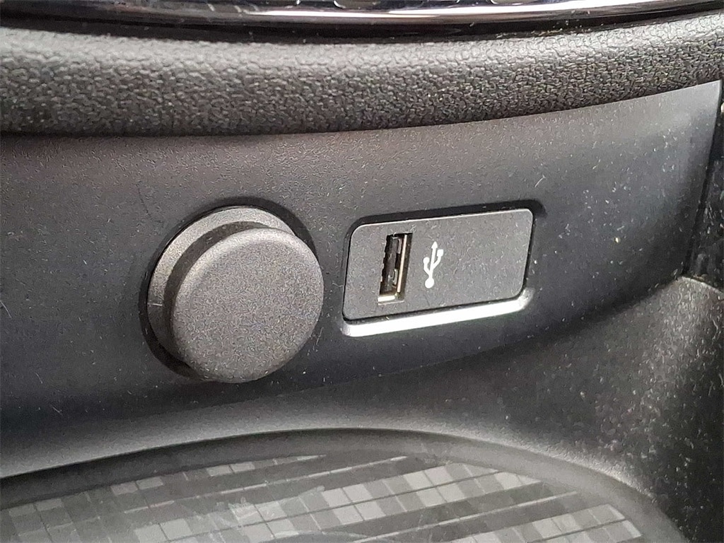 Thumbnail: 2019 MINI Cooper Clubman - 20