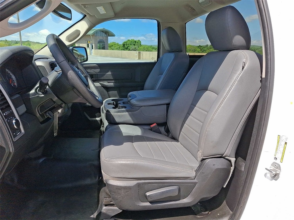 2018 RAM 1500 Tradesman 11