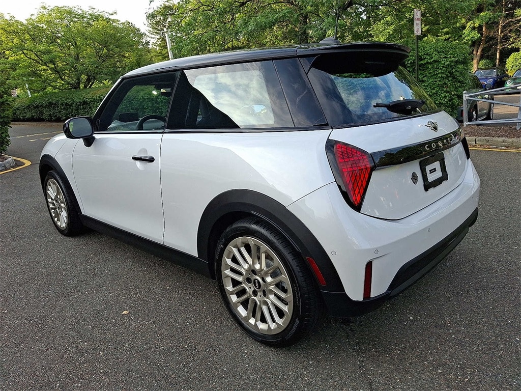Thumbnail: 2025 MINI Cooper Hardtop - 6