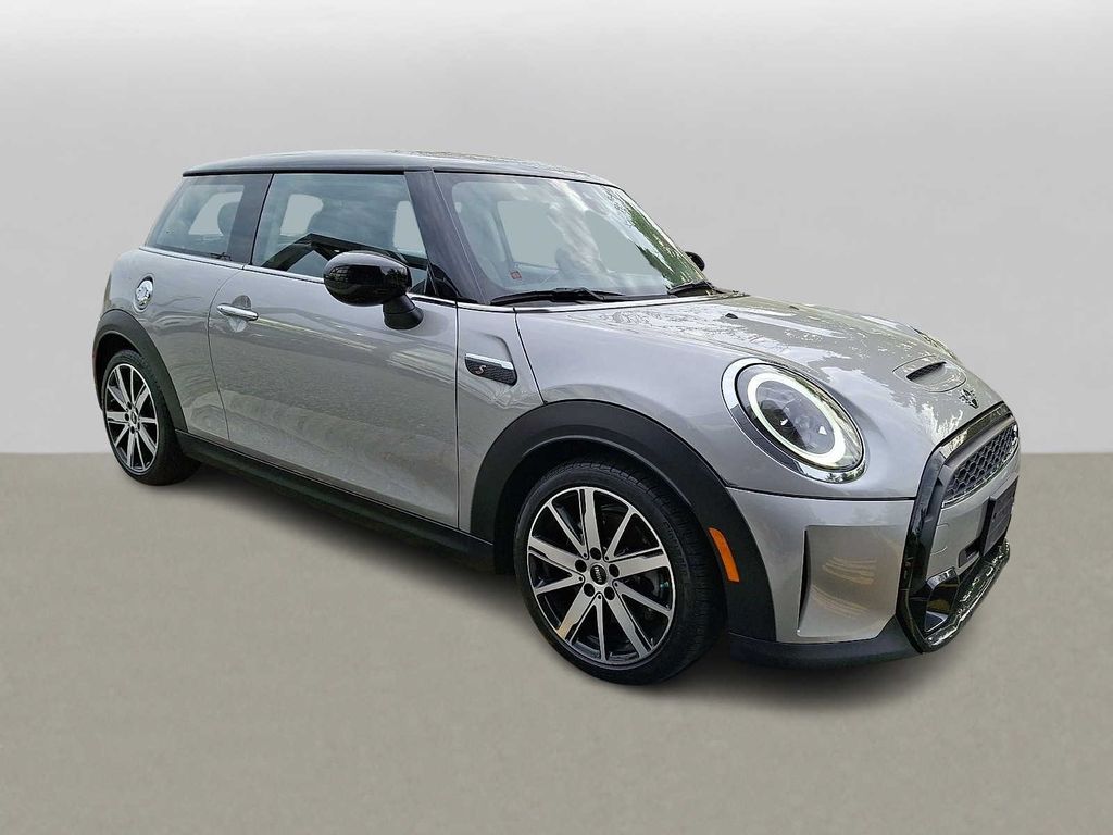 Thumbnail: 2024 MINI Cooper Hardtop - 3