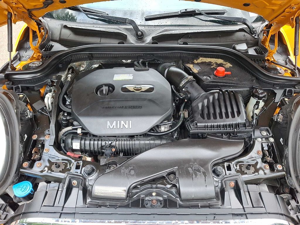 Thumbnail: 2014 MINI Cooper Hardtop - 25