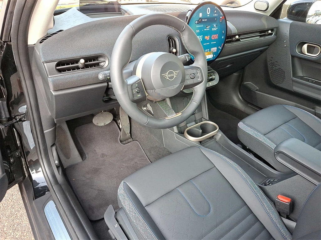Thumbnail: 2025 MINI Cooper Hardtop - 9