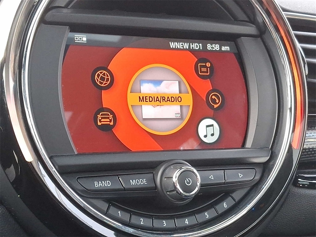 Thumbnail: 2019 MINI Cooper Clubman - 15