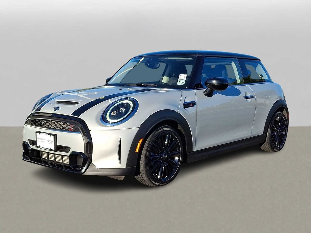 2023 MINI Cooper Cooper S 3 Door's photo