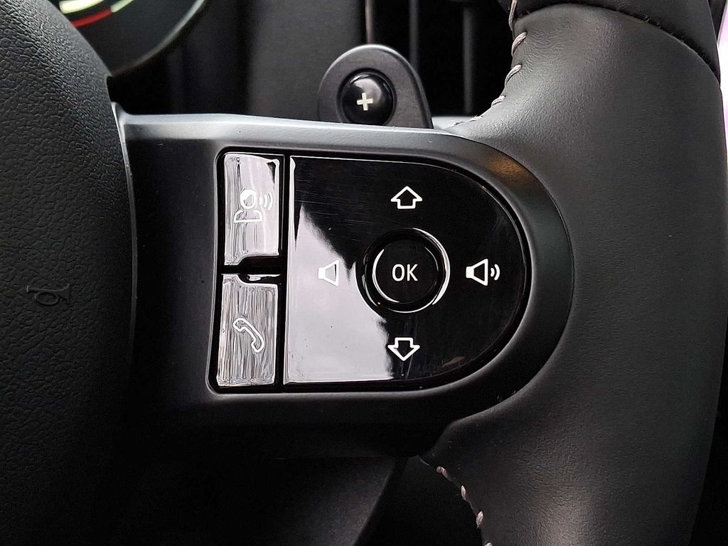 Thumbnail: 2024 MINI Cooper Countryman - 18