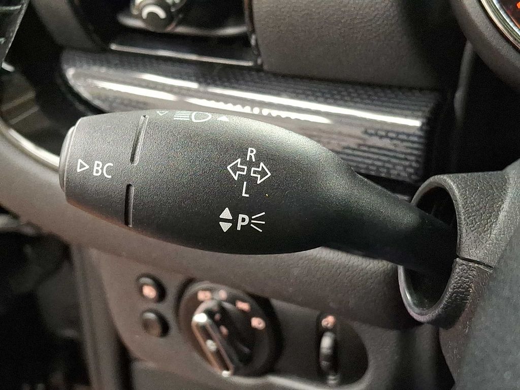 Thumbnail: 2017 MINI Cooper Clubman - 25