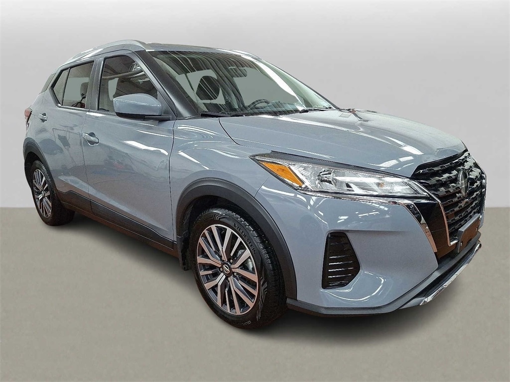 Thumbnail: 2021 Nissan Kicks - 3