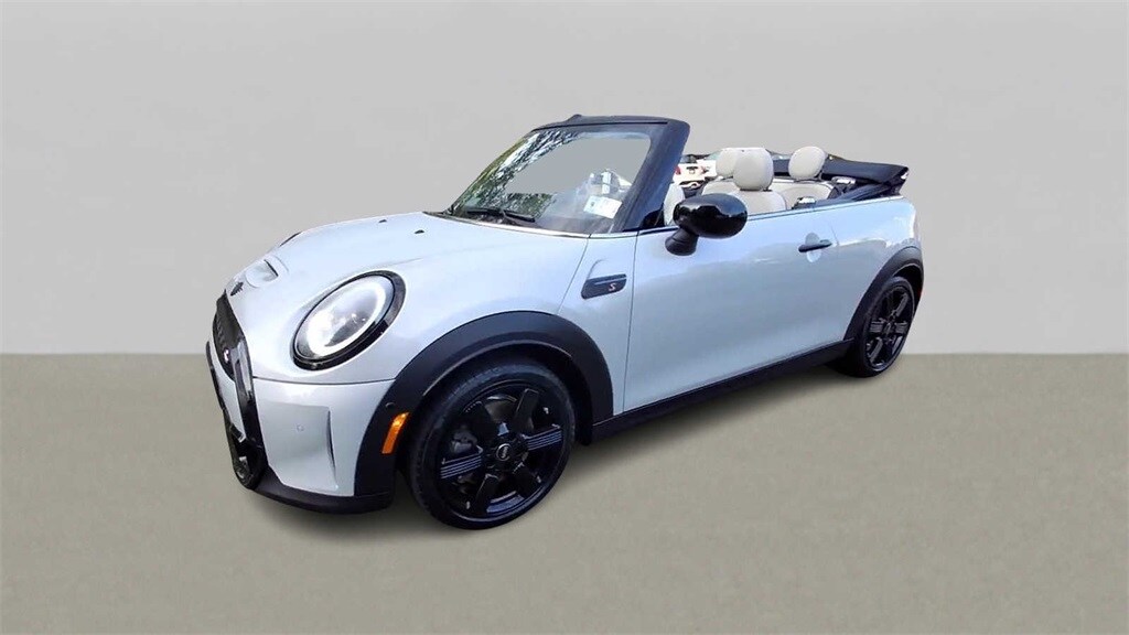 2023 Mini Cooper S Iconic photo 4