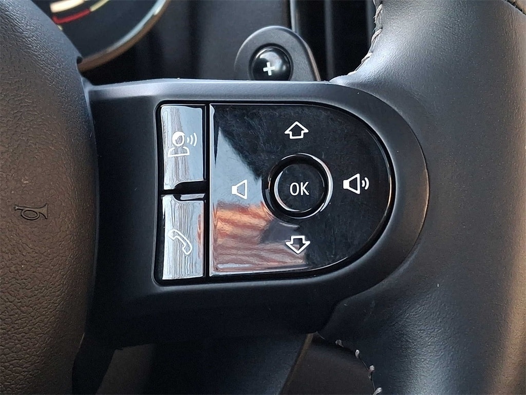 Thumbnail: 2023 MINI Cooper Countryman - 18