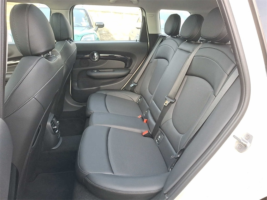 Thumbnail: 2019 MINI Cooper Clubman - 8