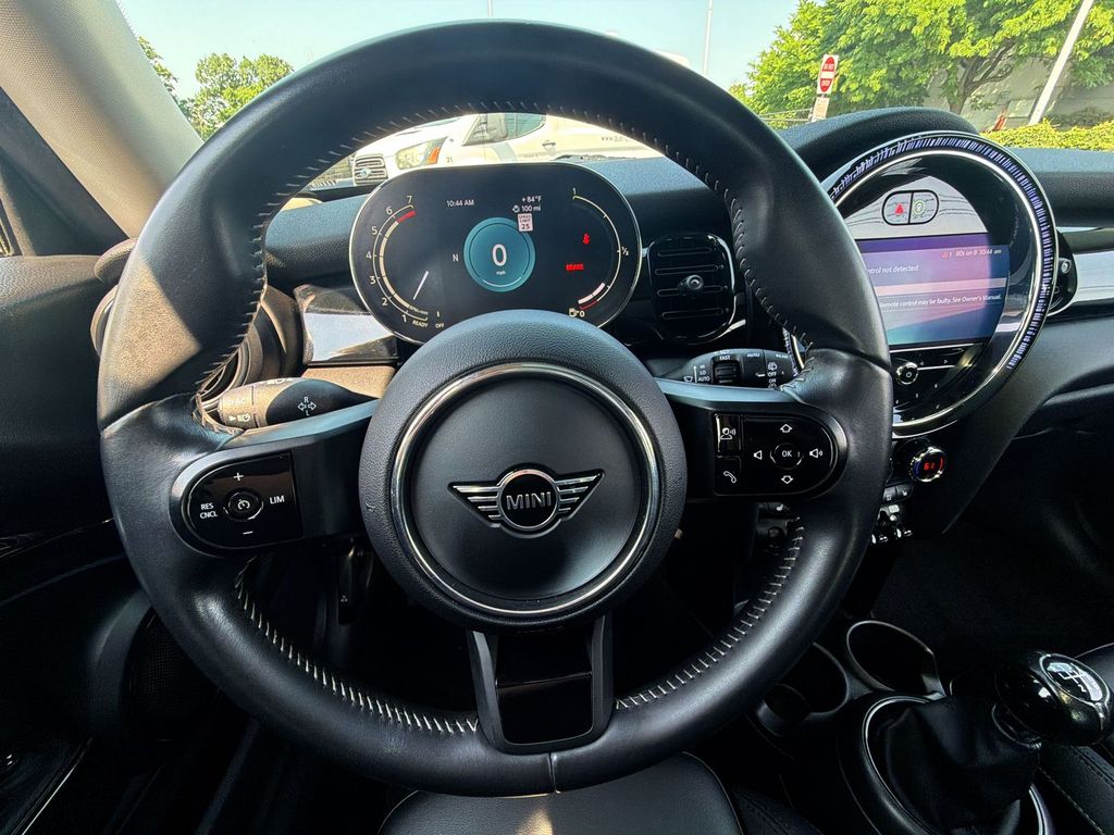 Thumbnail: 2023 MINI Cooper - 22