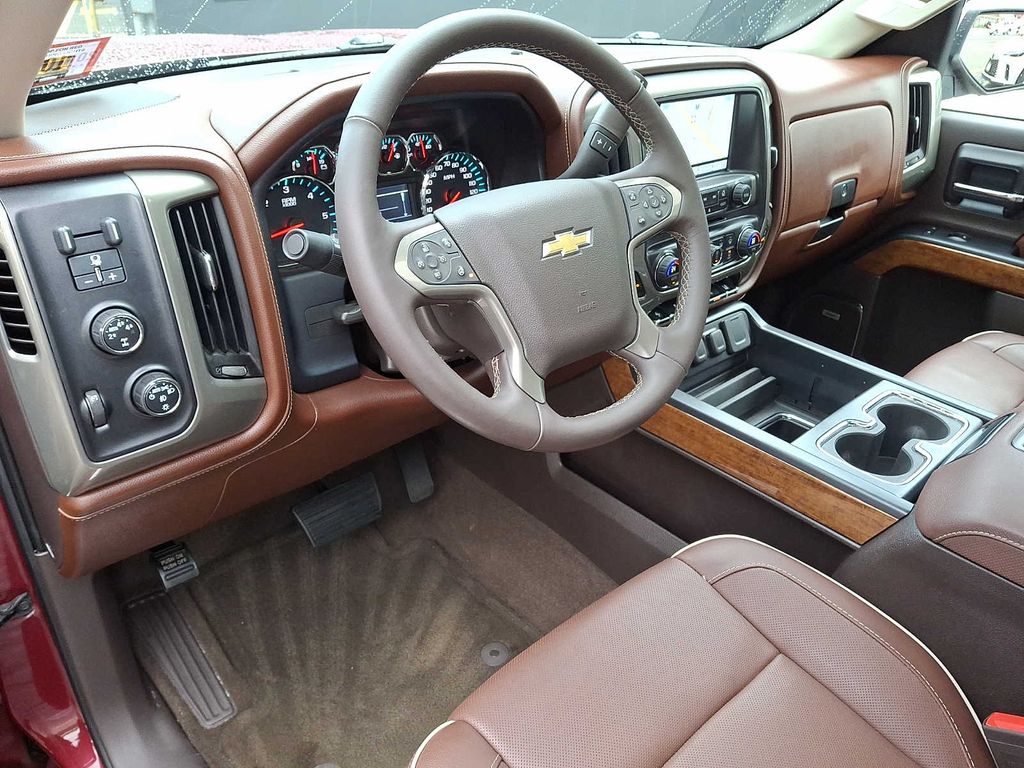 Thumbnail: 2015 Chevrolet Silverado 1500 - 9