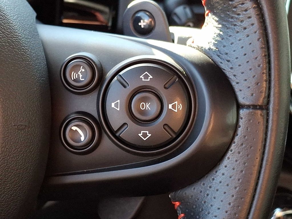 Thumbnail: 2019 MINI Cooper Convertible - 18