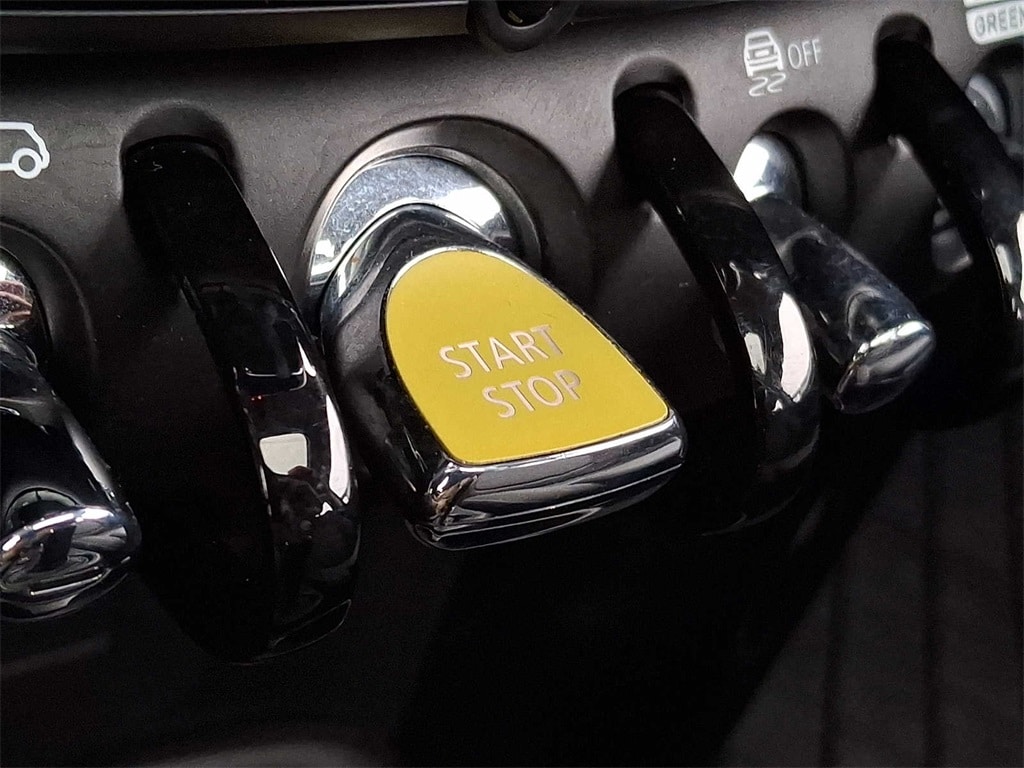 Thumbnail: 2024 MINI Cooper Hardtop - 22