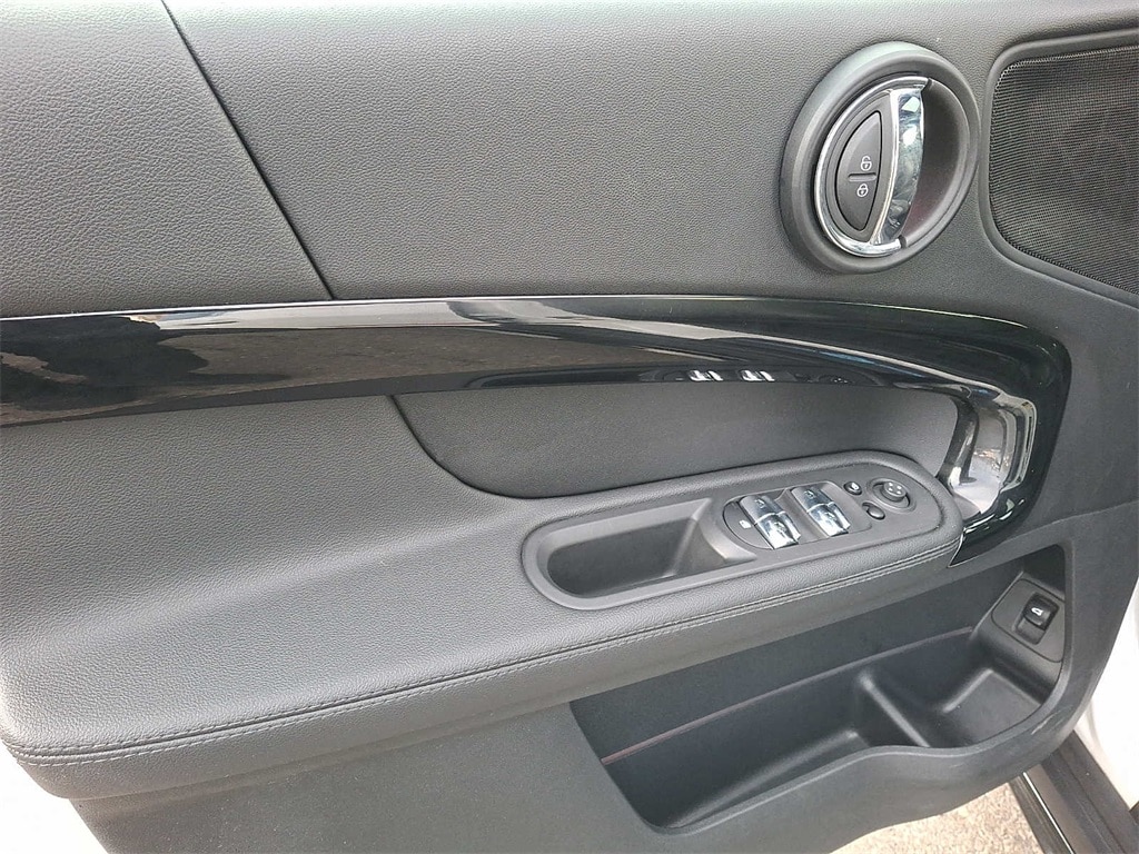 Thumbnail: 2023 MINI Cooper Countryman - 9