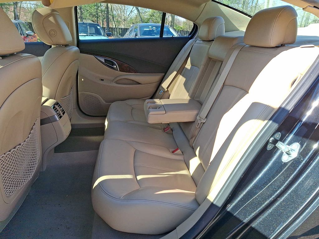 Thumbnail: 2010 Buick LaCrosse - 8