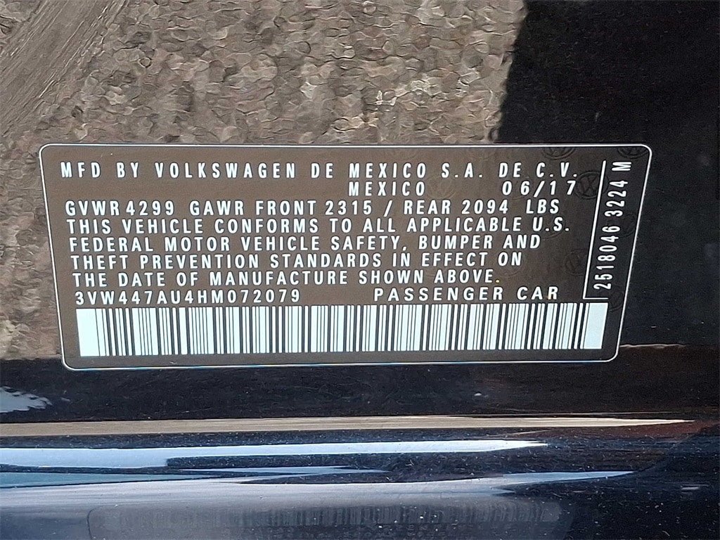 2017 Volkswagen Golf GTI SE 26