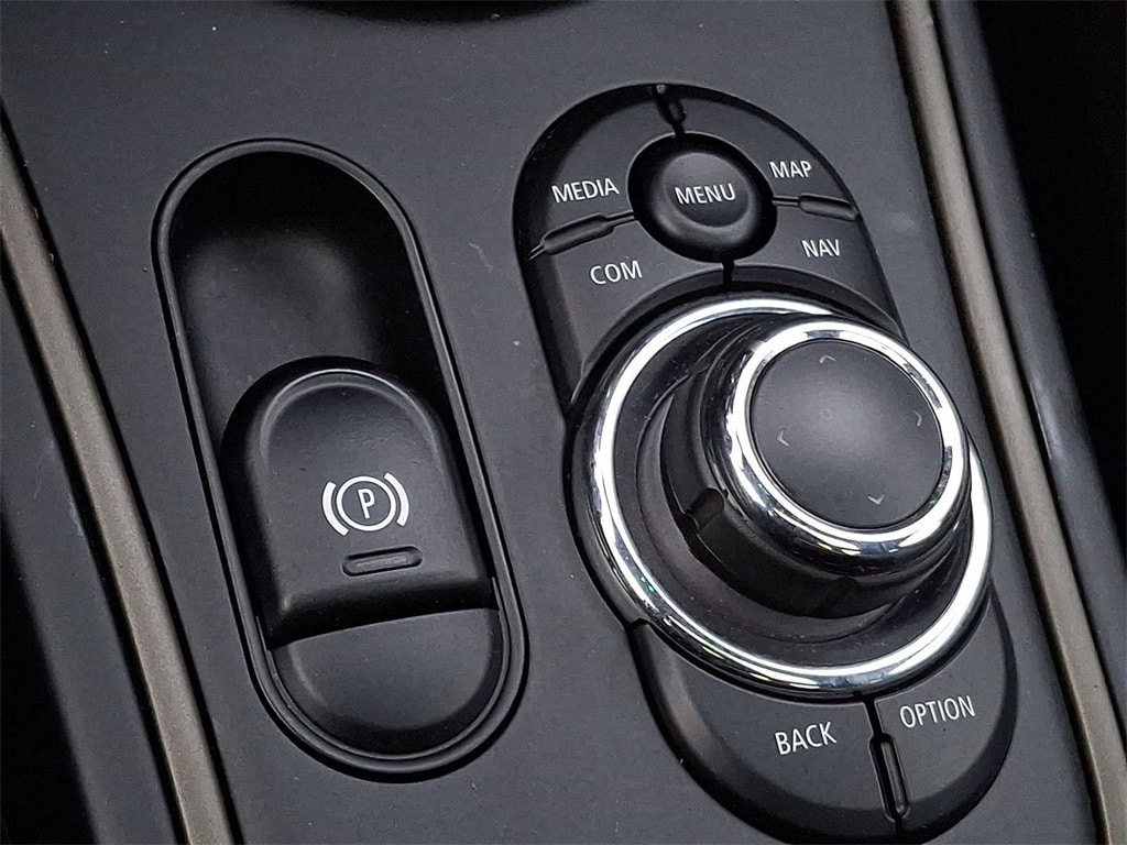 Thumbnail: 2023 MINI Cooper Countryman - 19